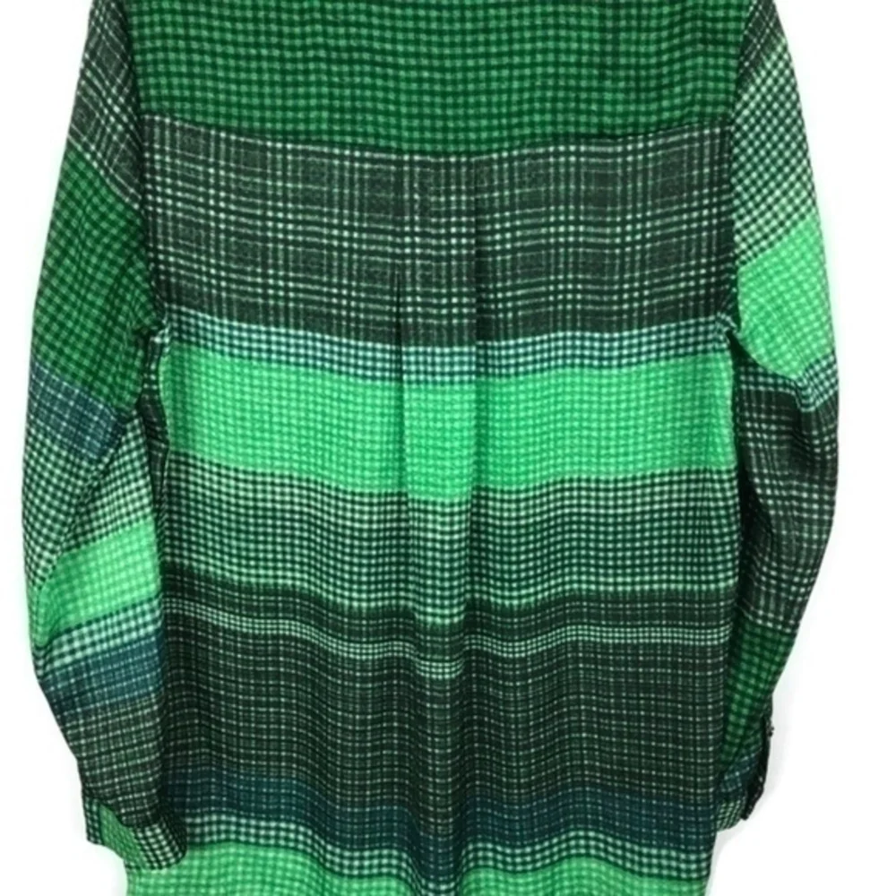 Liz Claiborne Green Black Checkered Loose Fit Breast Pocket  Blouse Size Medium